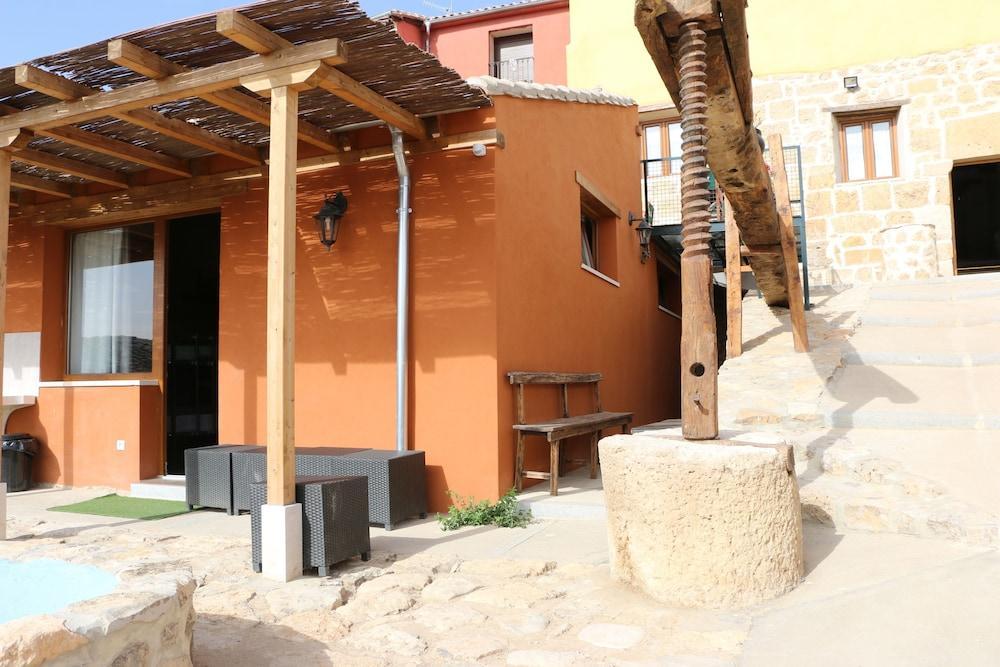 Albergue aCienLeguas Castrojeriz Exterior foto