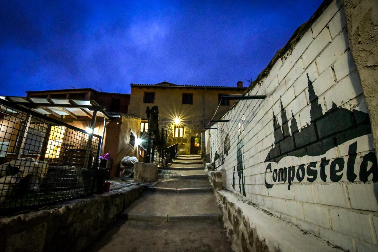 Albergue aCienLeguas Castrojeriz Exterior foto